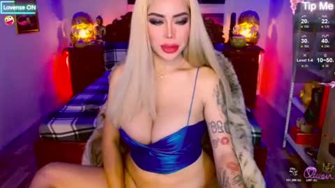 Hi my name is selinaim glad to meet everyone here  online show from June 2026 06:30:01 AM