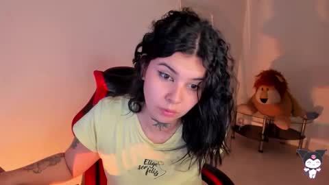 Stefany online show from October 2025 08:24:02 PM