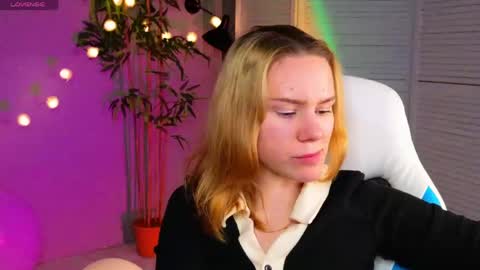 im Amy online show from April 2026 06:52:01 AM