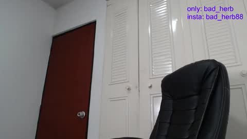 Alejandra  online show from September 2025 04:27:01 AM