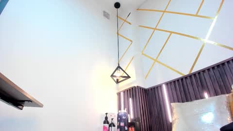 rebecca online show from November 2025 01:54:01 PM