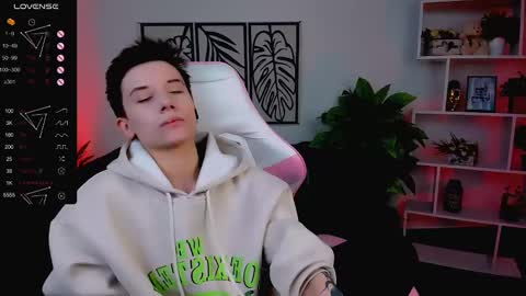 Rein online show from February 2025 07:44:02 AM