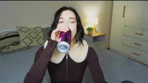 LISSAPVT IS OPEN online show from October 2025 04:54:01 AM