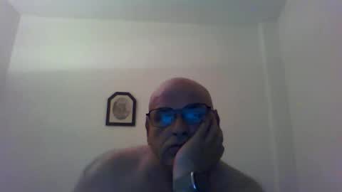 REY online show from May 2026 06:38:01 PM