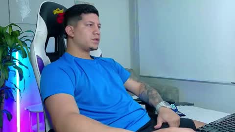 Roberto online show from February 2026 12:12:01 PM