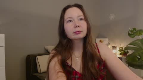 Snapshot of _rosie_cheeks_ chatting on December 2024 09:00:02 PM See you  online show from December 2024 09:00:02 PM