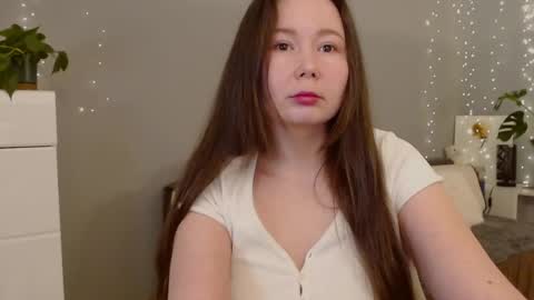 Snapshot of _rosie_cheeks_ chatting on February 2025 06:10:02 PM See you  online show from February 2025 06:10:02 PM