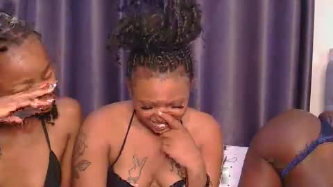 Snapshot of _roxxana chatting on November 2025 06:28:02 PM Roxxana online show from November 2025 06:28:02 PM