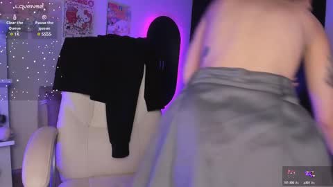   online show from February 2025 12:17:02 PM