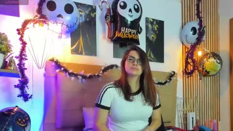 SAMANTHA FOX online show from October 2025 11:17:01 AM