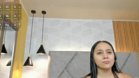 Snapshot of _sammy_fit chatting on May 2026 12:12:02 PM Antonella online show from May 2026 12:12:02 PM