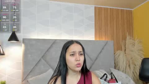 Snapshot of _sammy_fit chatting on May 2026 12:02:01 PM Antonella online show from May 2026 12:02:01 PM