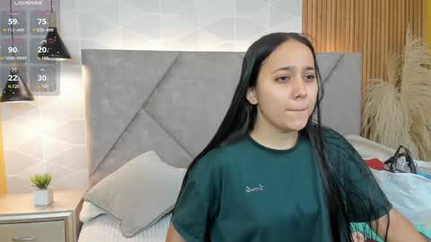 Snapshot of _sammy_fit chatting on May 2026 12:24:01 PM Antonella online show from May 2026 12:24:01 PM