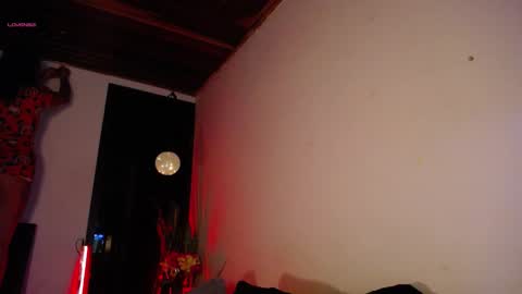 Snapshot of _santalove_ chatting on January 2025 11:32:02 PM SantaLove online show from January 2025 11:32:02 PM