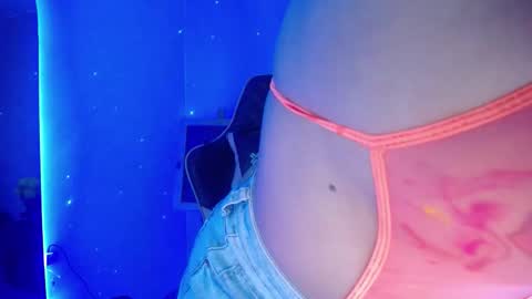  SantaLove  online show from March 2026 11:02:01 PM