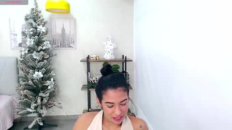 Sassy Girl online show from December 2024 06:21:01 PM