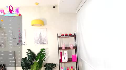 Sassy Girl online show from February 2025 06:00:02 PM