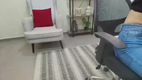 Sassy Girl online show from March 2026 11:13:01 AM