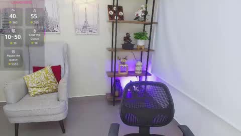 Sassy Girl online show from April 2026 06:59:02 PM