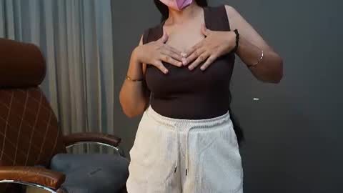 Snapshot of _savy_ chatting on June 2026 07:51:01 AM Savreen online show from June 2026 07:51:01 AM