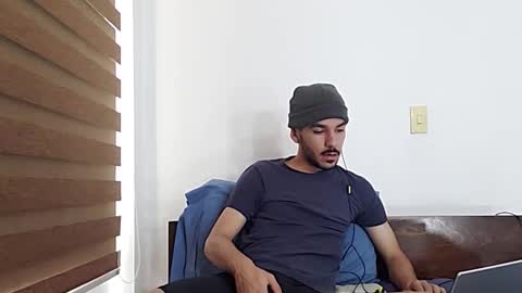 Snapshot of _sebas69 chatting on February 2026 07:07:01 PM _sebas69 online show from February 2026 07:07:01 PM