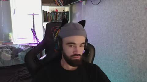 Ask me online show from October 2025 12:36:01 PM