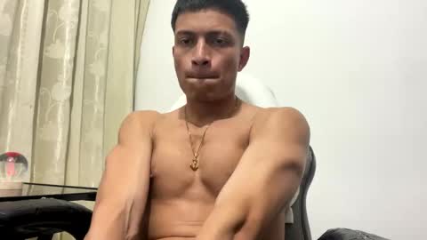 Juan Pablo-independent model online show from February 2025 12:47:02 AM