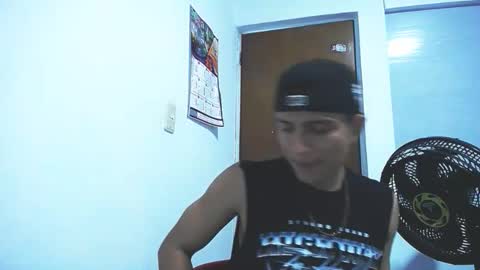 Juan Pablo-independent model online show from October 2025 02:22:02 AM