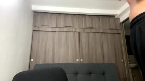 Juan Pablo-independent model online show from February 2026 05:39:01 AM