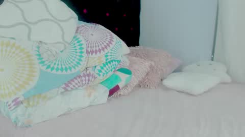 Alexa online show from November 2025 05:24:01 PM