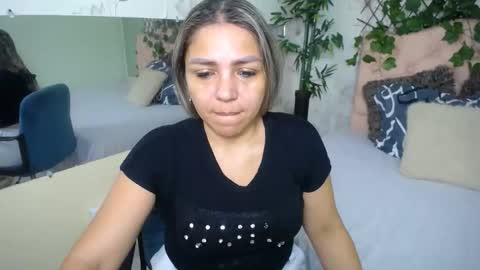 Snapshot of _sexyredhead_ chatting on May 2026 12:12:02 PM KATA online show from May 2026 12:12:02 PM
