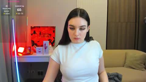 Shy Jenny  online show from November 2025 12:57:02 AM