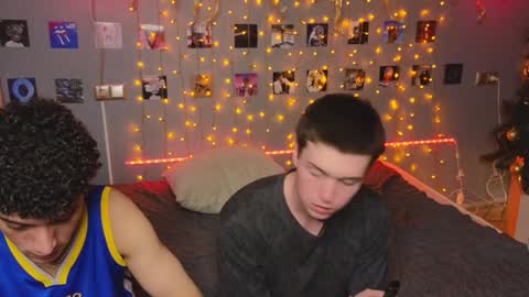 Snapshot of _side_by_you_ chatting on December 2024 05:55:01 PM NATHANPVT IS OPEN online show from December 2024 05:55:01 PM