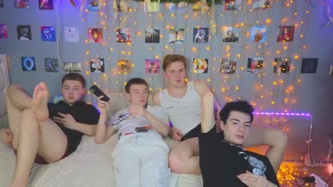 Snapshot of _side_by_you_ chatting on December 2024 06:27:02 PM NATHANPVT IS OPEN online show from December 2024 06:27:02 PM