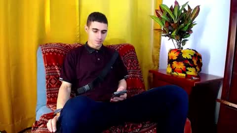 _skyleer_ online show from October 2025 09:48:02 PM