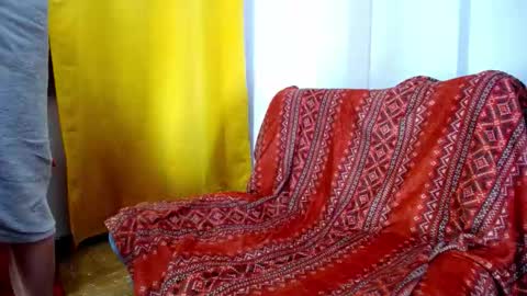 _skyleer_ online show from November 2025 11:26:01 PM