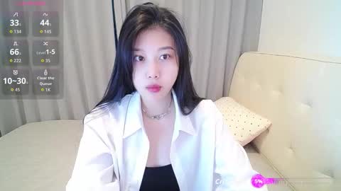 winni online show from October 2025 02:12:01 AM