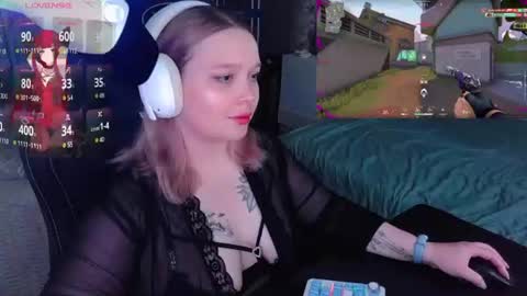 Snapshot of _sofia_adam_ chatting on July 2026 04:19:02 AM pups online show from July 2026 04:19:02 AM