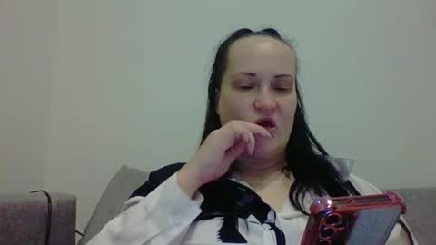 Melisa online show from October 2025 06:04:02 AM