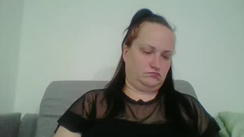 Melisa online show from November 2025 08:08:02 PM