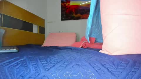 susy online show from February 2025 11:52:01 AM