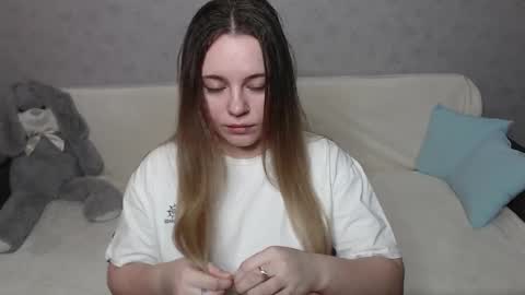 Lana online show from March 2025 07:15:01 AM