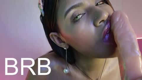 Snapshot of _sweet_vict0ria1 chatting on February 2026 01:58:02 AM 0900 p.m a 0500 a.m Colombia time UTC -5 online show from February 2026 01:58:02 AM