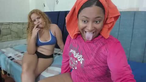 _sweettcandy_ online show from October 2025 04:48:02 PM