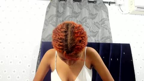 Snapshot of _sweettcandy_ chatting on May 2026 12:22:02 PM _sweettcandy_ online show from May 2026 12:22:02 PM
