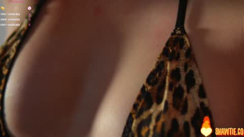 Snapshot of _taylor_swift chatting on September 2025 01:23:02 PM Taylor online show from September 2025 01:23:02 PM