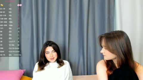 Snapshot of _teona_ann_for_you_ chatting on December 2024 06:33:02 AM Teona and Annred hair online show from December 2024 06:33:02 AM