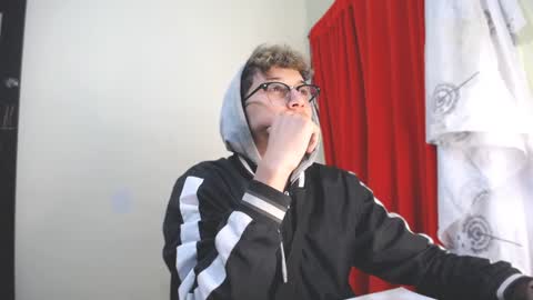 Thomas online show from January 2025 08:51:02 PM