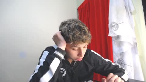 Thomas online show from January 2025 05:59:02 PM