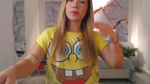 _tiffany1 online show from October 2025 06:59:01 PM